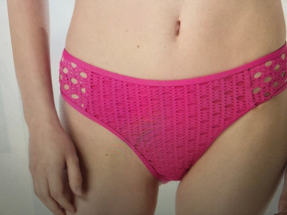 NWT Carmen Marc Valvo Crochet side bikini bottoms living paradise XS